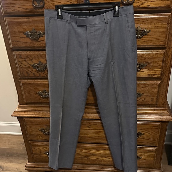 Banana Republic Men's Charcoal Dress Trousers - Picture 10 of 16